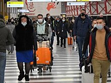 В аэропортах Москвы рассказали о самых необычных забытых вещах