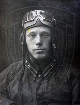 Неизвестные герои: летчик Сергей Антохин