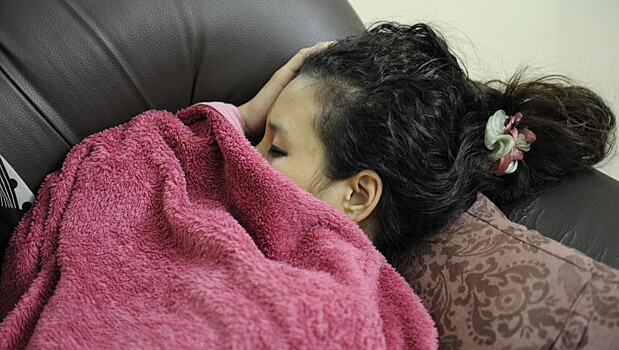 Почему появляется бессонница и как наладить режим