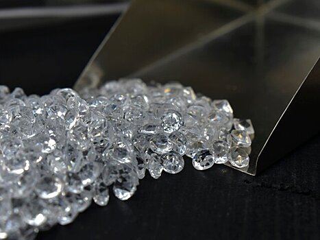 Япония ужесточила ограничения на импорт алмазов из РФ непромышленного использования