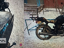 В Волгограде семейная ссора закончилась поджогом мопеда в подъезде МКД