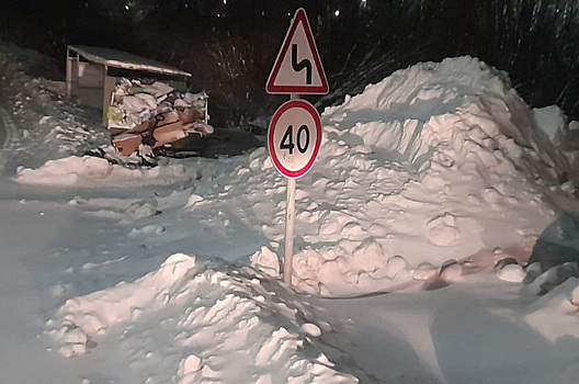 Власти муниципалитетов Югры помогают регоператору с вывозом ТКО при снегопадах