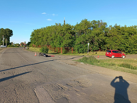 Пара подростков на мотоцикле разбилась в Ордынском районе