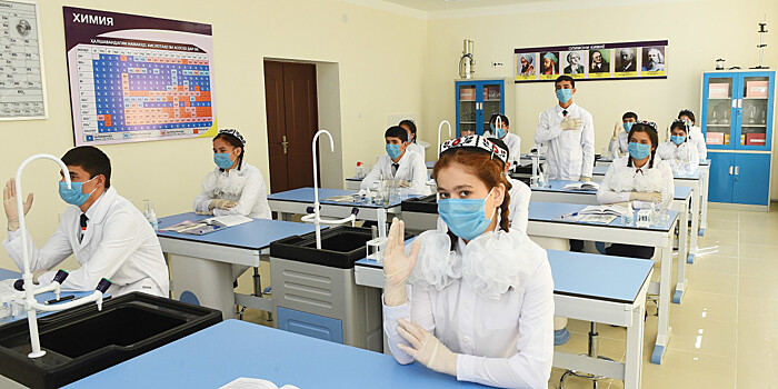 Доступное образование: в школах Таджикистана стало больше учителей