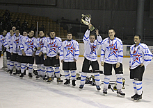 Сборная Северного флота завоевала кубок хоккейного чемпионата Мурманской области