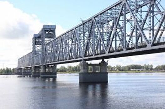 Разработку проекта капремонта Северодвинского моста приостановили