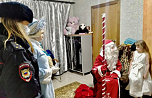 В Волгограде полицейские присоединились к Всероссийской акции МВД «Полицейский Дед Мороз»
