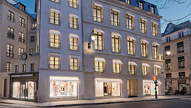 В Париже открылся обновленный дом-бутик Chanel, в котором жила сама дизайнер