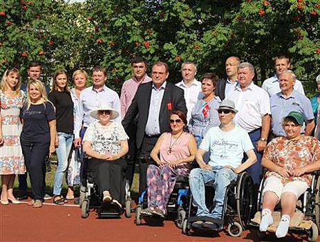 Тольяттинский пансионат для инвалидов получил в подарок спортивный комплекс
