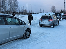 Два человека пострадали после наезда лихача на автобусную остановку в Кузбассе