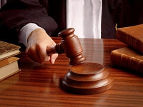 Суд продлил арест экс-ведущего программы "Суд идет" Резника