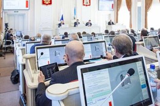 Дмитрий Мильченко отказался от мандата депутата Архоблсобрания