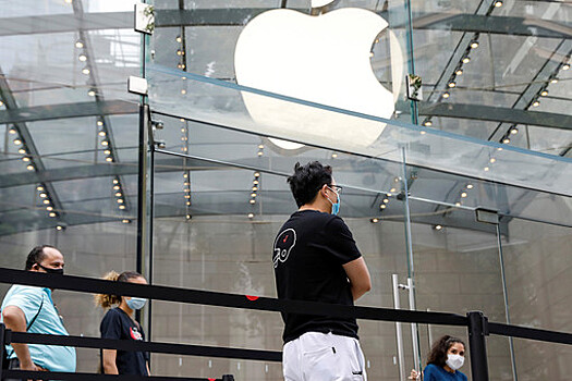 Вирус не дремлет: Apple пришлось вновь закрыть магазины
