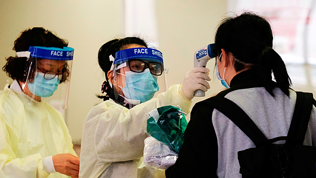 Число умерших от коронавируса в Китае достигло 1016