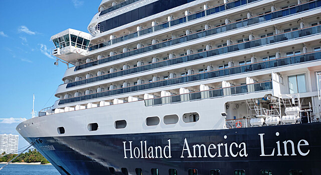 Holland America Line снова поменяла предкруизные процедуры для пассажиров