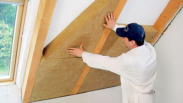 Утепление мансарды изнутри, если крыша уже покрыта – нюансы процесса и выбор теплоизоляционного материала