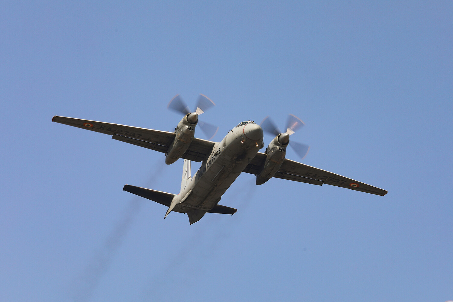 Военно-транспортный&nbsp; самолет Ан-32 ВВС Индии потерпел крушение во время посадки