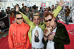 Группа «Отпетые мошенники» во время церемонии MTV Russia Movie Awards, 2007 год