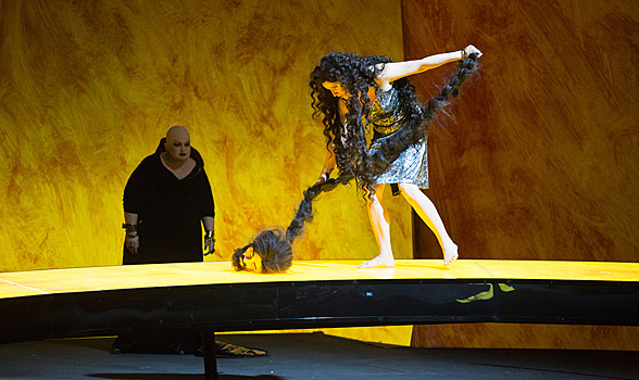 «Безымянная звезда» и неудобные темы: что ждёт зрителей столичных театров