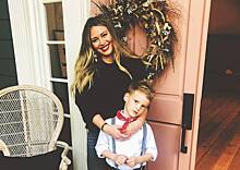 Хилари Дафф рассмешила поклонников фото своих детей с Санта-Клаусом