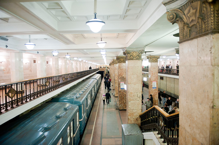Станция метро Комсомольская, Москва, Россия, Европа