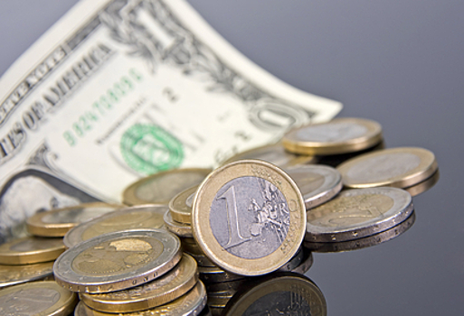 Доллар и евро настроились на реванш