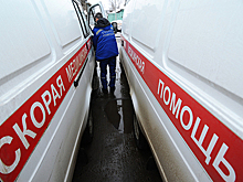 Упавшая с крыши наледь сломала позвоночник российскому подростку