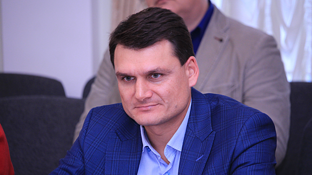 Депутат Лекомцев об ошибке в декларации: «Вместо дохода супруга указала прибыль»