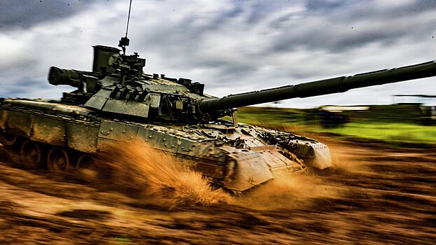 США начали массово перебрасывать танки в Восточную Европу