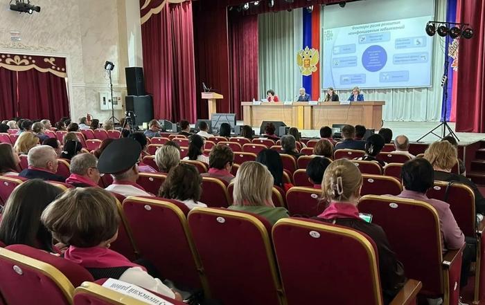 Председатель ЗСК прокомментировал вступивший в силу закон об ограничениях курения на Кубани