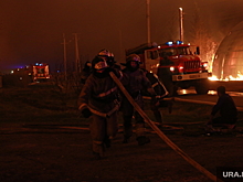 В Миассе загорелось здание по предпродажной подготовке автомобилей