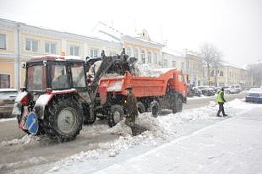 Из Ярославля вывезли 750 кубометров снега за один день