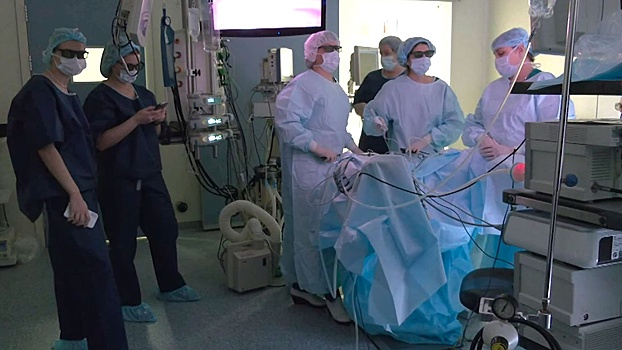 Хирургия будущего: врачи показали уникальные операции с применением 3D-эндоскопов