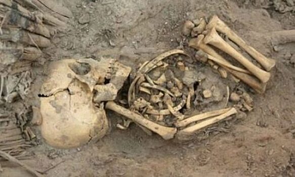 На улице Станиславского в Ростове археологи обнаружили захоронение ребенка с железным жезлом