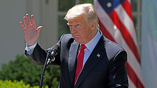 Трамп оценил идею наградить его Нобелевской премией