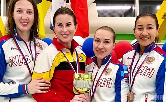 Инна Дериглазова победила во всероссийских соревнованиях рапиристок