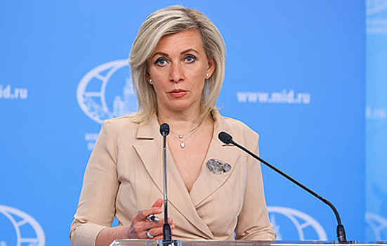 Захарова предложила НАТО изымать четверть пенсий "отставников" на оборону