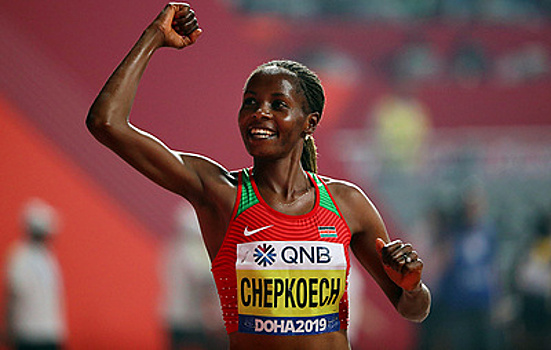 Кенийка Чепкоеч установила мировой рекорд в беге на 5 км