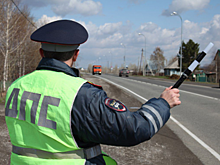 В Иркутской области госавтоинспекторы привлекают в административной ответственности водителей за движение по обочинам