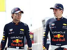 Ферстаппен впервые отреагировал на новый контракт Переса с Red Bull