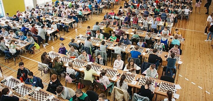 С ижевского турнира – в чемпионы мира: школьники могут подать заявки на всероссийские соревнования по шахматам