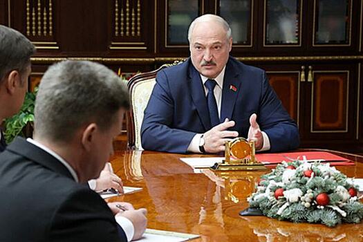 Лукашенко заявил о готовности «перевоспитать америкосов»