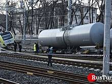 В Турции сошли с рельсов 4 цистерны с топливом