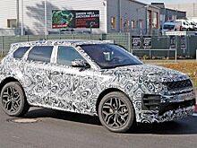 Новая генерация Range Rover Evoque раскрыла свою кабину