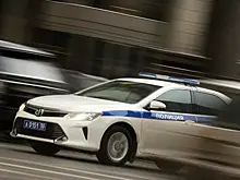 Машина въехала в группу людей в Москве
