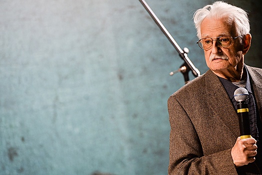 В Центре Вознесенского представят книгу воспоминаний о Марлене Хуциеве