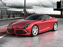 Уникальное купе Alfa Romeo 8C DoppiaCoda заполнило пробел в истории ателье Zagato