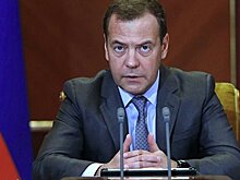 Медведев призвал восстановить работу финансовой системы "Роскосмоса"