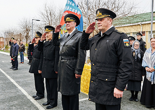 В ЯНАО открыли памятник педагогу Наталье Яптунай