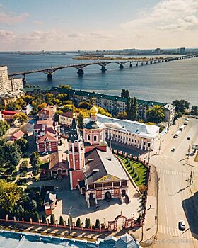 В центре Саратова продается старинное 5-этажное здание знаменитого архитектора за 100 млн